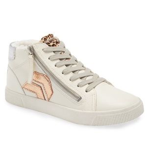 Dolce Vita Zonya plush leather size 8